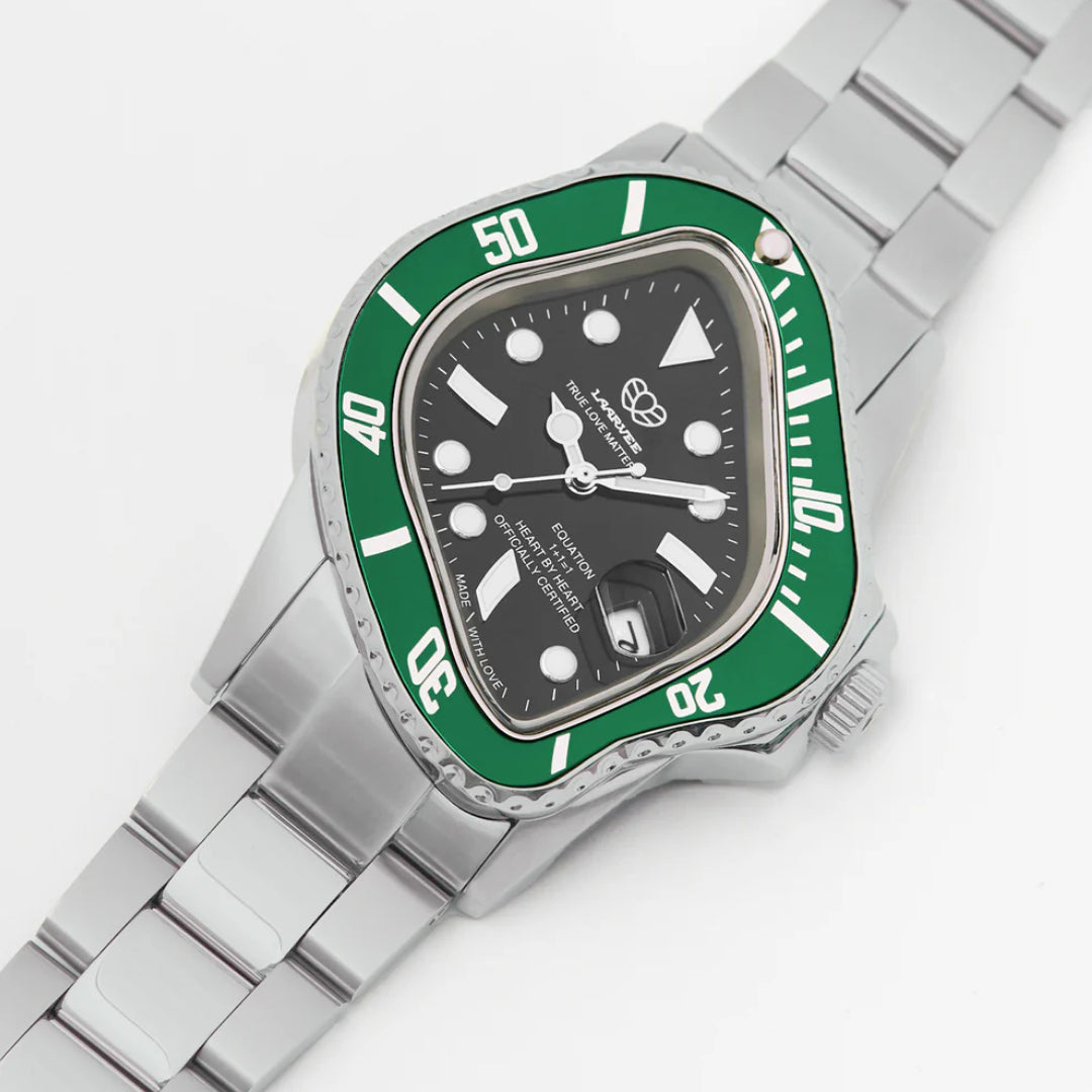 "LAARVEE" Green-Black Watch